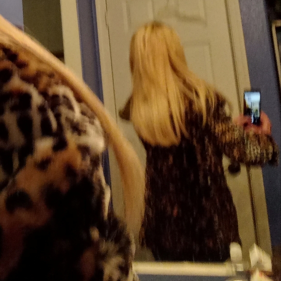 Wide Lapel Leopard Print Peacoat - Picture 11 of 11